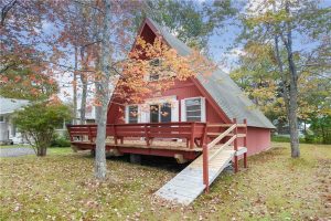 12 Pheasant Lane Wells, Maine home for sale